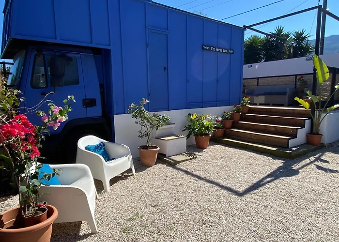 The Horsebox A Tiny Villa