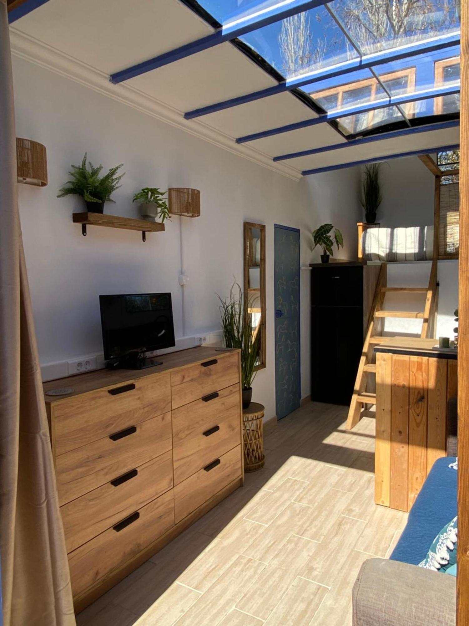 Holiday home The Horsebox A Tiny