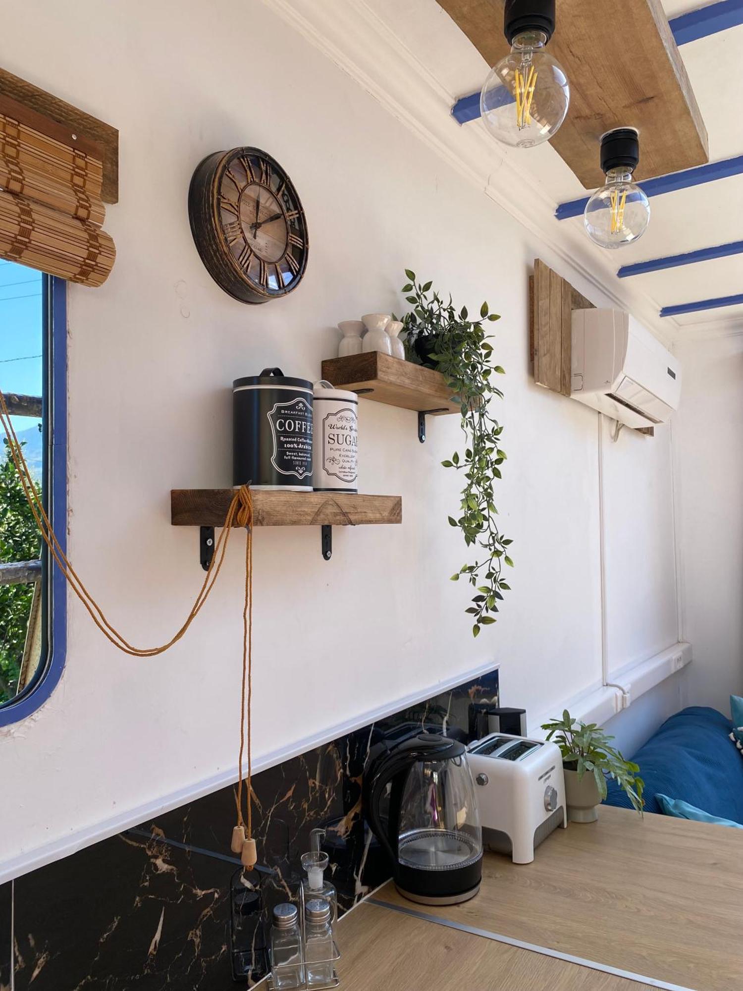 Holiday home The Horsebox A Tiny Souda